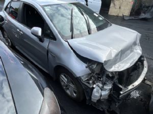 Toyota Corolla ZWE219 2018-on