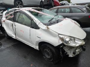 Toyota Aqua NHP10 2015-2017