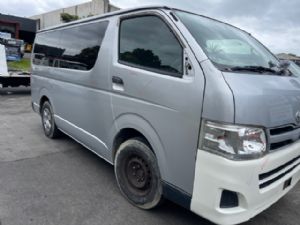 Toyota Hiace KDH200 03/05-09/06