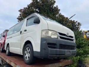 Toyota Hiace KDH200 03/05-09/06