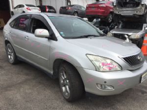 Toyota Harrier GSU35
