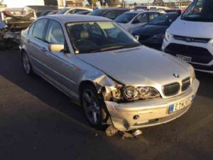 BMW 3 Series  330i