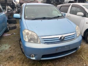 Toyota Raum NCZ20 2003-2011