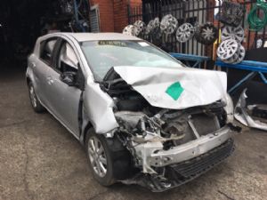 Toyota Prius C Aqua NHP10