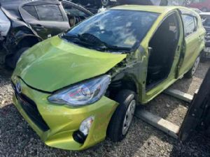 Toyota Aqua NHP10 2015-2017