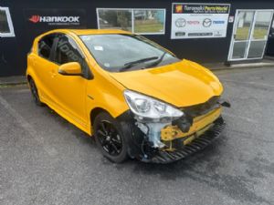Toyota Aqua NHP10 2015-2017