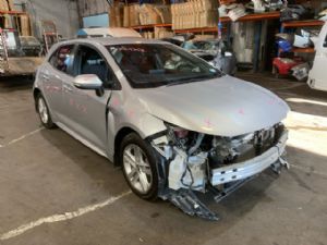 Toyota Corolla NRE210 2018-2019