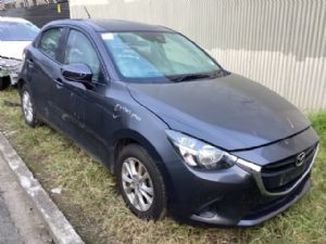 Mazda Mazda2 DJ