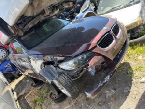 BMW 3 Series E90 320i 2005-2012