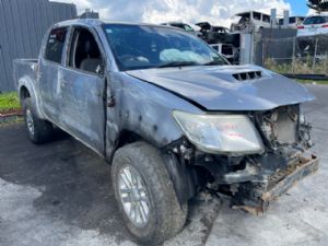 Toyota Hilux KUN26 11/2013-03/2015