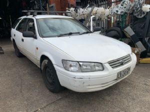 Toyota Camry SK20L 10/00 - 09/02