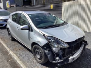 Toyota Prius C Aqua NHP10