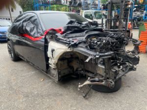BMW 3 Series  318I F30 LCI