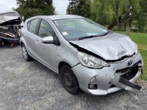 Toyota Prius C Aqua NHP10