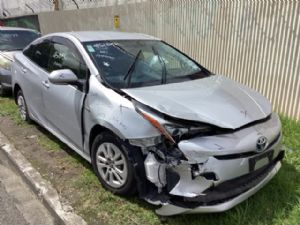 Toyota Prius ZVW50 2015-Present