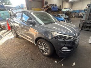 Hyundai Tucson J281/J381 2015-on