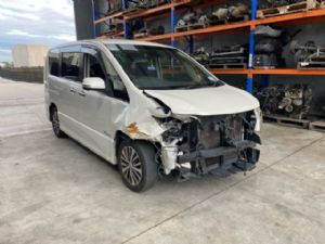 Nissan Serena C26L 2015-2016