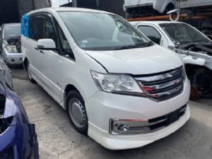 Nissan Serena C26 2010-2014