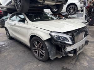 Mercedes-Benz GLA 180d X156 2017-2019