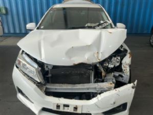 Honda Grace GM4