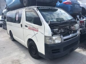 Toyota Hiace TRH200