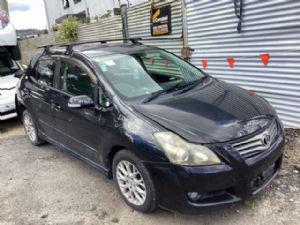 Toyota Blade AZE156