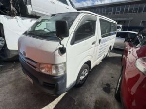 Toyota Hiace KDH200 03/05-09/06