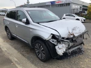 Mitsubishi Outlander GF8 2015->on