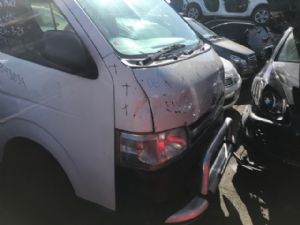 Toyota Hiace KDH200 03/05-09/06