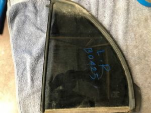 Toyota Vitz NCP95 LR Quarter Glass