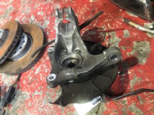 Volkswagen CC 1.8T 3.5C 2012-2016 RF Knuckle