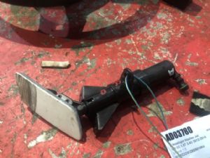 Volkswagen CC 1.8T 3.5C 2012-2016 R Headlight Washer Jet