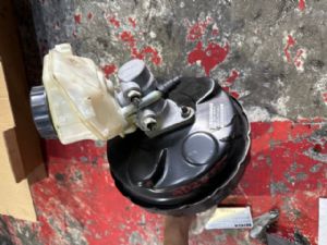 Land Rover Freelander 2 L359 2012-2014 Brake Master Cylinder