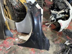 Volvo XC60 P4 2013-2017 LF Guard/Fender