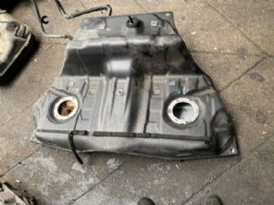 Mercedes-Benz S Class W221 2006-2011 Fuel Tank