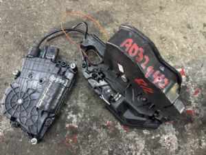 BMW 7 Series F01/F02/F03/F04 2008-2015 LR Door Actuator