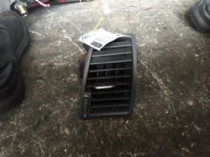 Volvo XC90 XC90 2007-2009 Dash Vent Surround RH