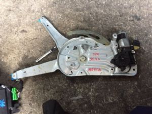 Volvo XC90 XC90 2007-2009 RF Door Regulator Motor