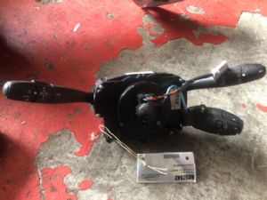 Peugeot 207 207 2006-2011 Indicator Switch