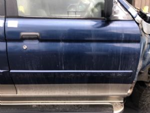 Mitsubishi Challenger K97W RF Door Complete