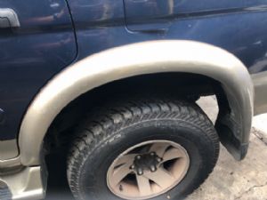 Mitsubishi Challenger K97W LR Guard Flare