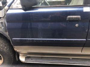 Mitsubishi Challenger K97W LF Door Complete
