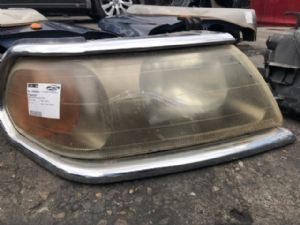 Mitsubishi Challenger K97W R Headlight