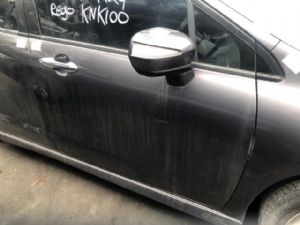Honda Odyssey Gen4 RB3-4 2008-2011 RF Door Complete