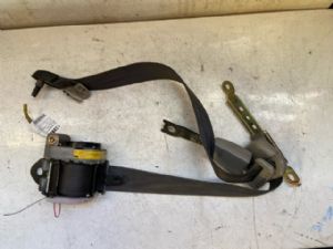 Toyota Prado VZJ95 07/96-12/02 RF Seat Belt