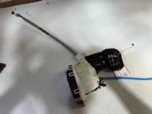 Mercedes-Benz GLA250 X156 2017-2019 LF Door Actuator