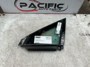 Hyundai Santa Fe TM HS281 LF Quarter Glass