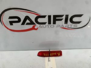 Toyota Estima ACR55 RR Bumper Reflector