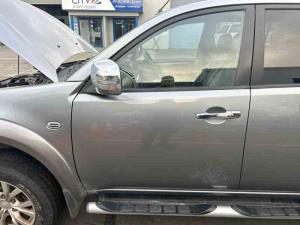 Mitsubishi Challenger KH 2010 - LF Door Shell