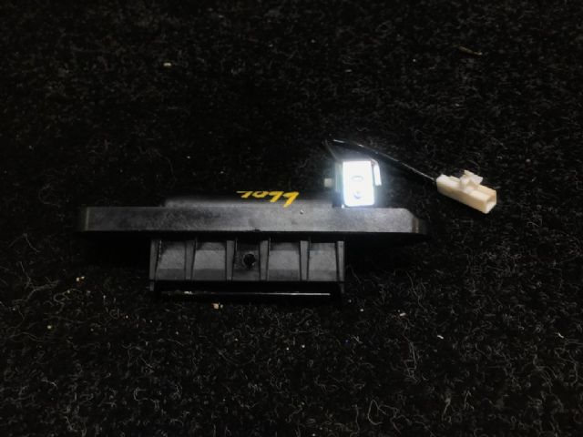 Mitsubishi Challenger KH 2010 - Tailgate Handle Outer